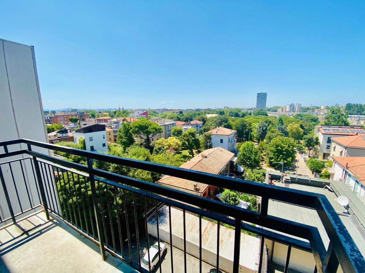 Villa Family Dream Penthouse Rimini Esterno foto